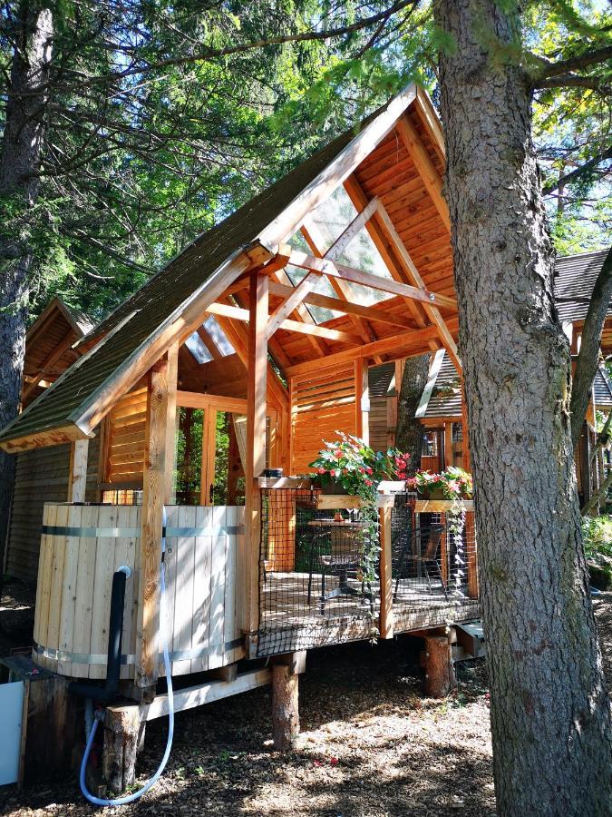 Hotel Ribno Alpine Glamping à Bled Extérieur photo