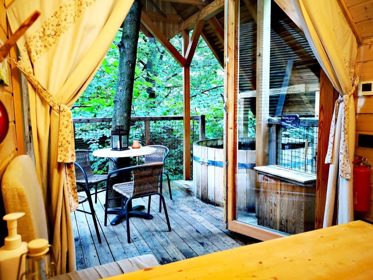 Hotel Ribno Alpine Glamping à Bled Extérieur photo