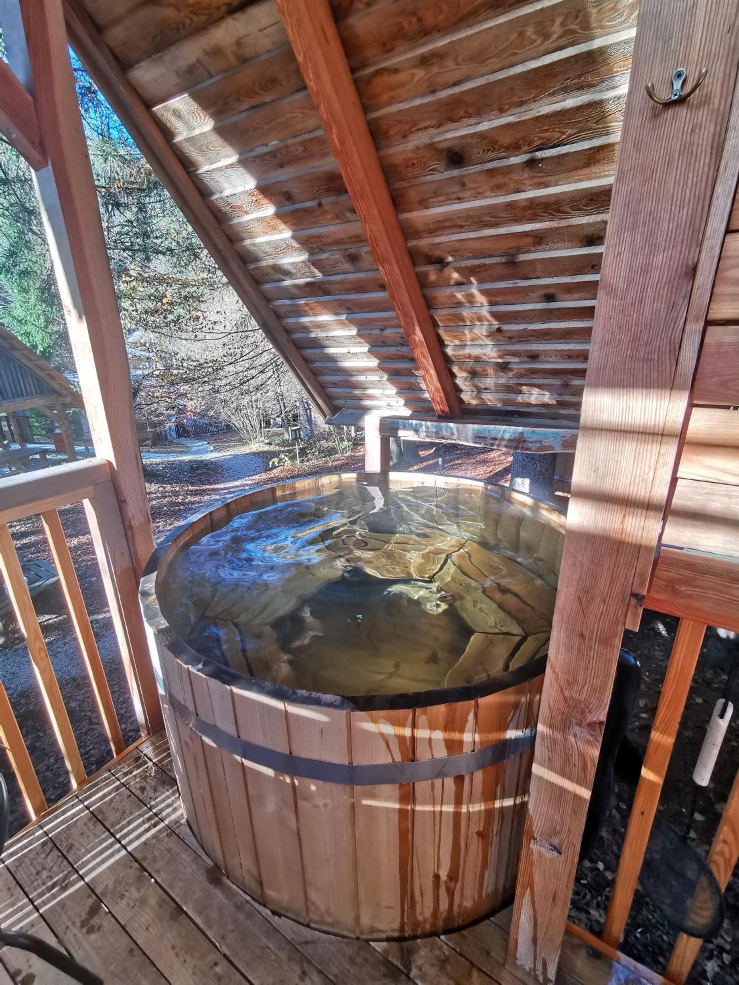 Hotel Ribno Alpine Glamping à Bled Extérieur photo