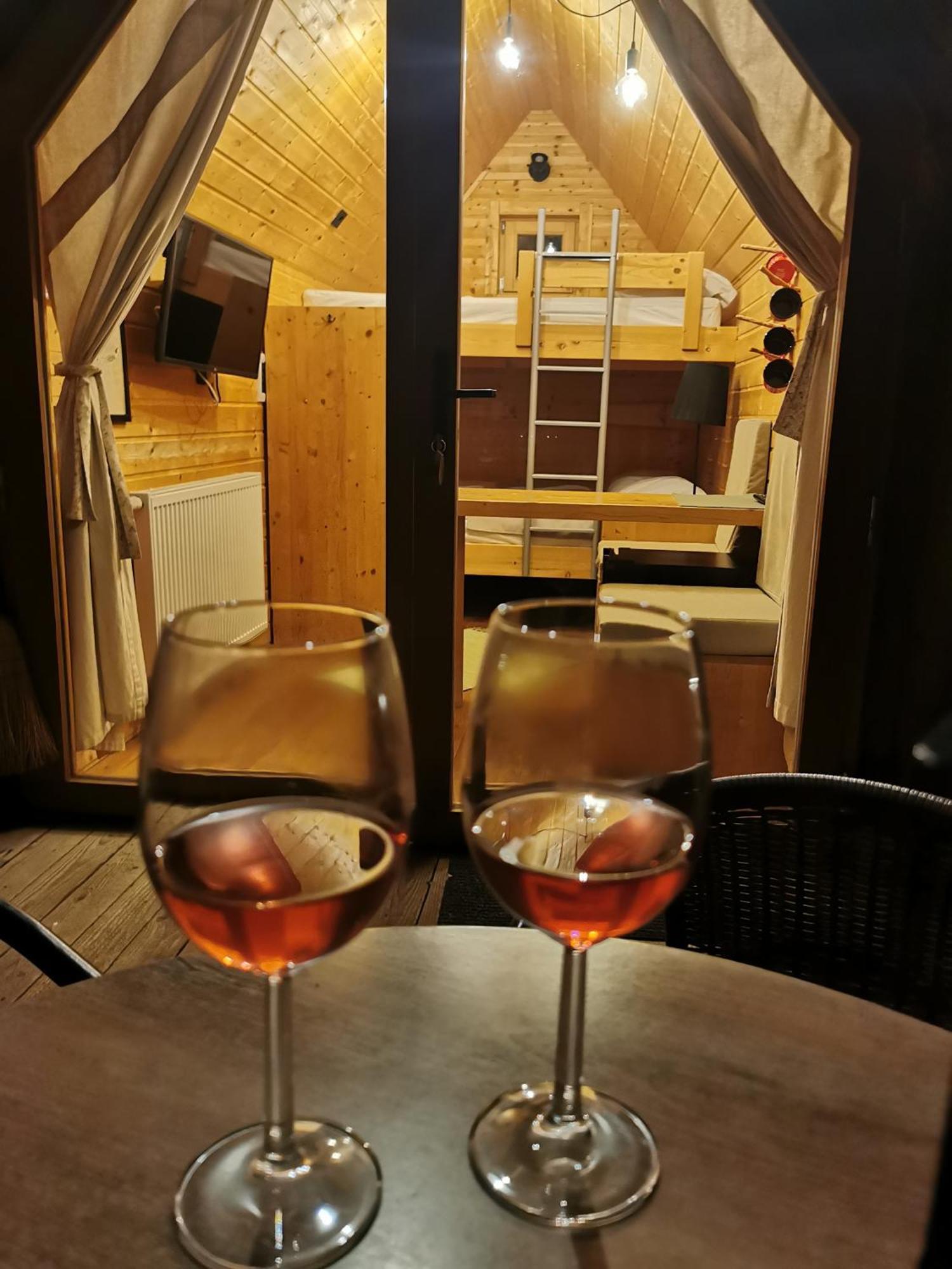 Hotel Ribno Alpine Glamping à Bled Extérieur photo