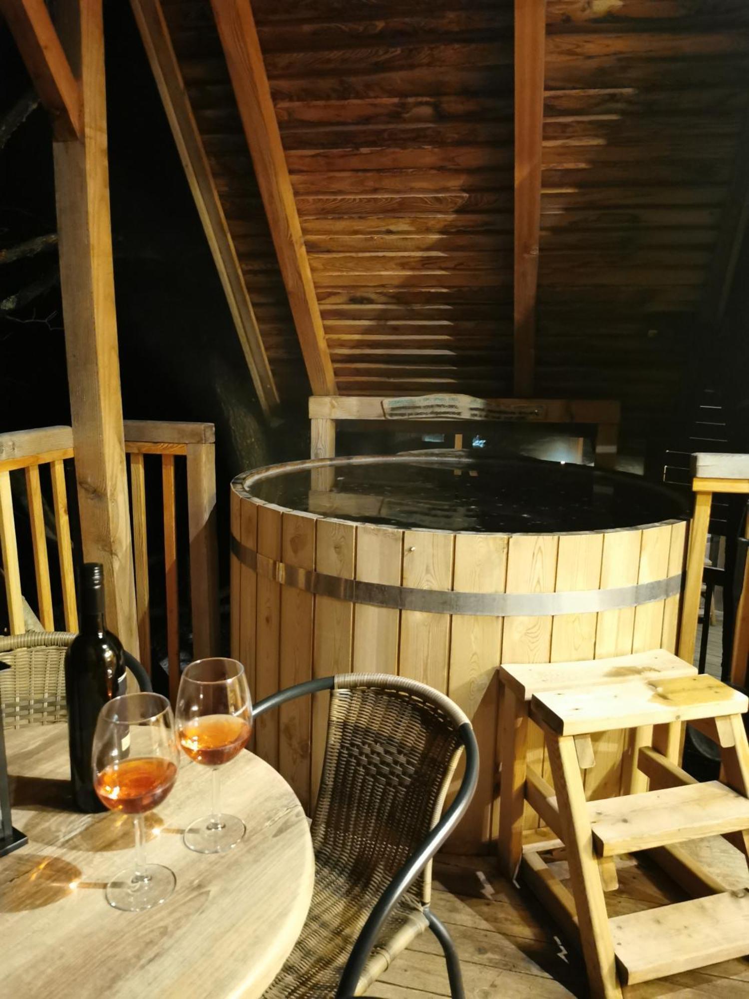 Hotel Ribno Alpine Glamping à Bled Extérieur photo