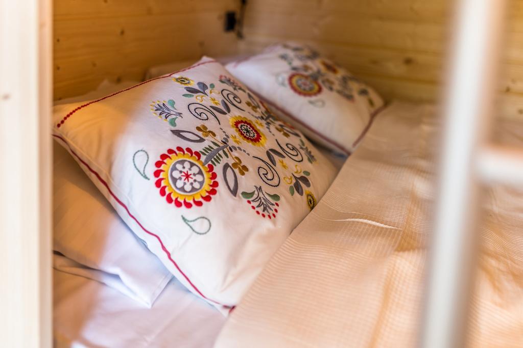 Hotel Ribno Alpine Glamping à Bled Extérieur photo