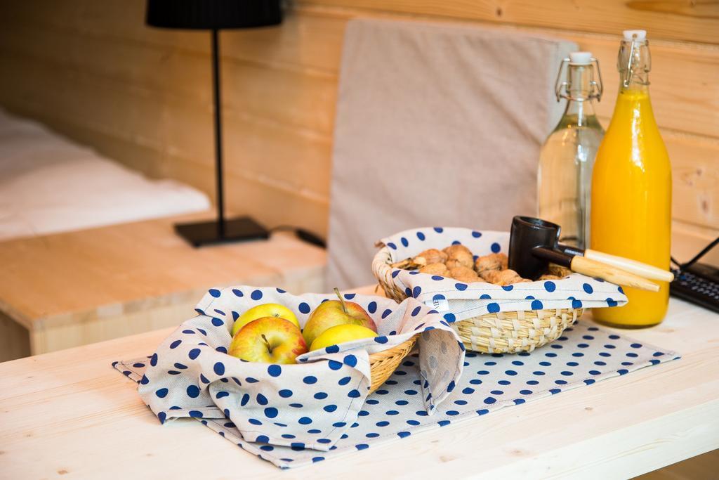Hotel Ribno Alpine Glamping à Bled Extérieur photo