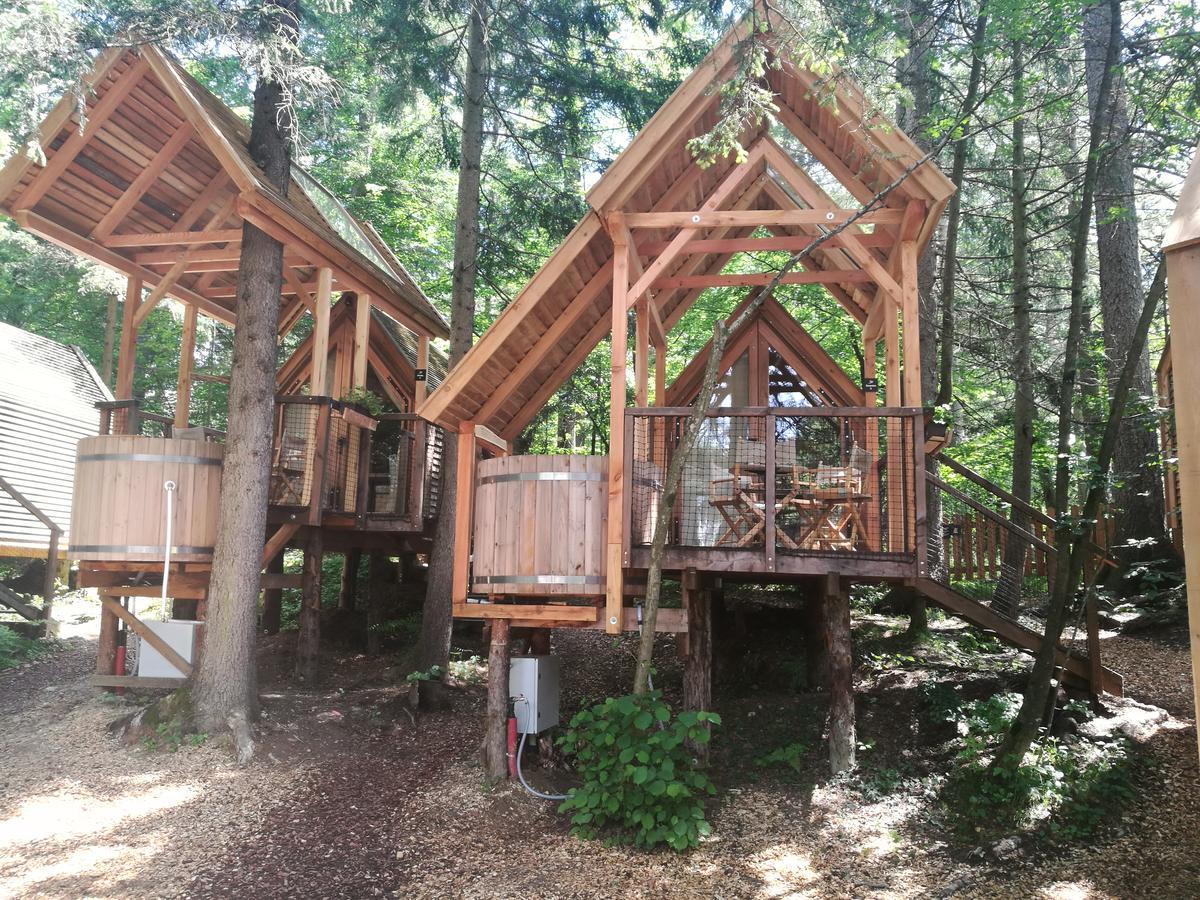 Hotel Ribno Alpine Glamping à Bled Extérieur photo